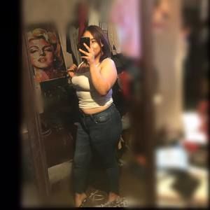 Meet your Posher, Bellaa